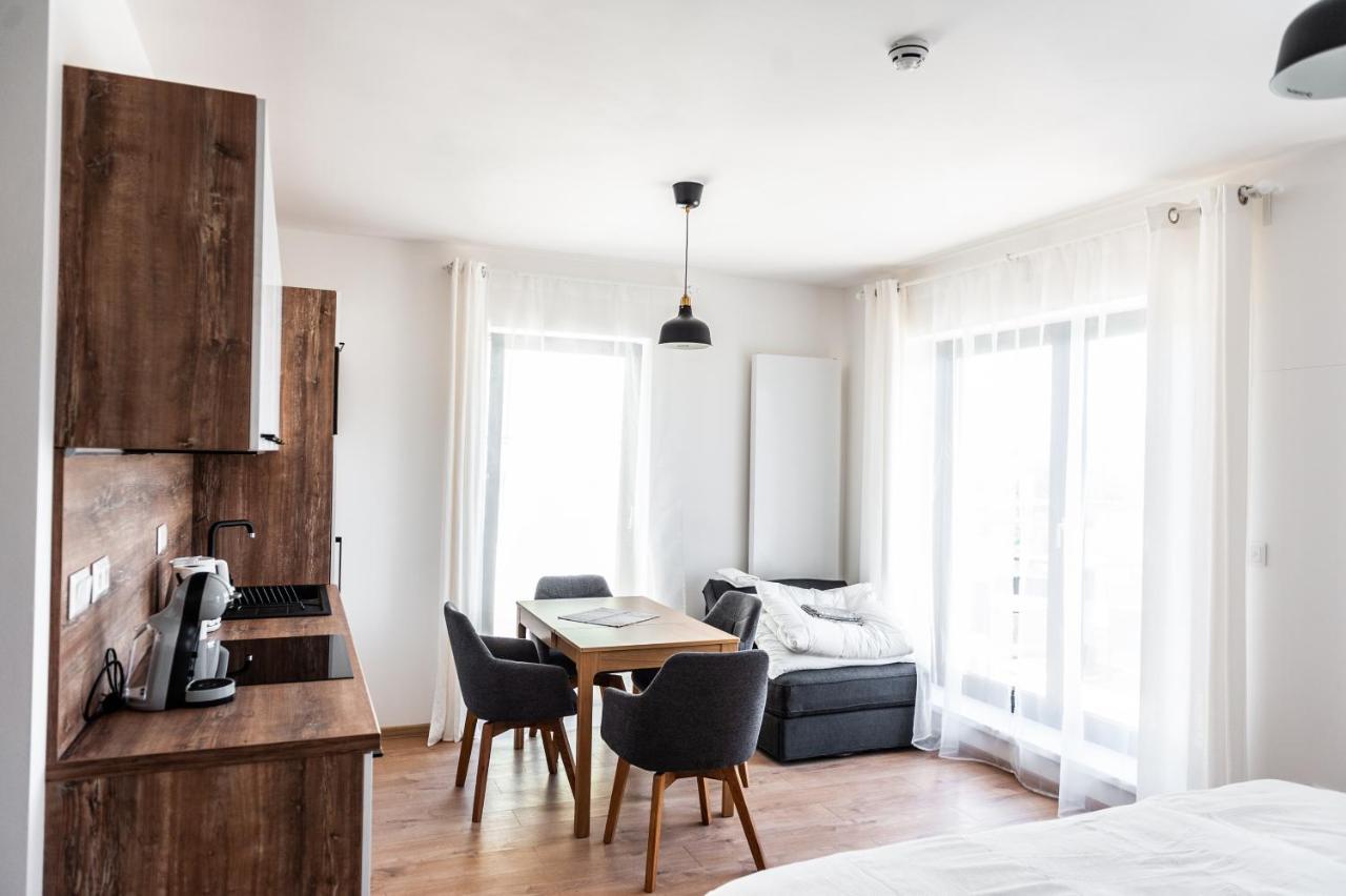 Apartmany Besen Bešeňová Exteriör bild