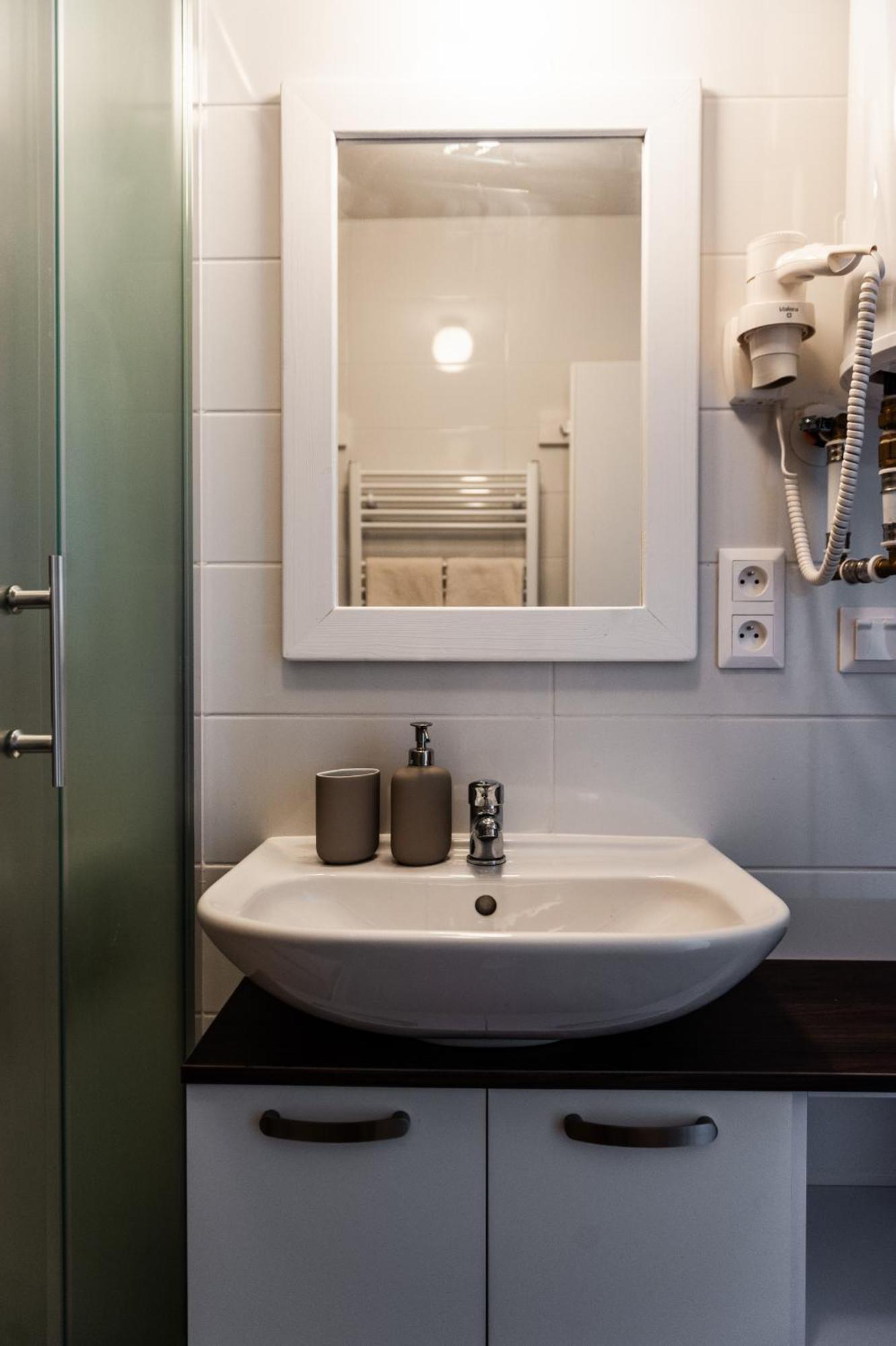 Apartmany Besen Bešeňová Exteriör bild