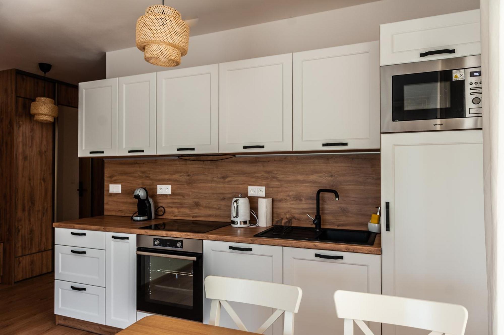 Apartmany Besen Bešeňová Exteriör bild