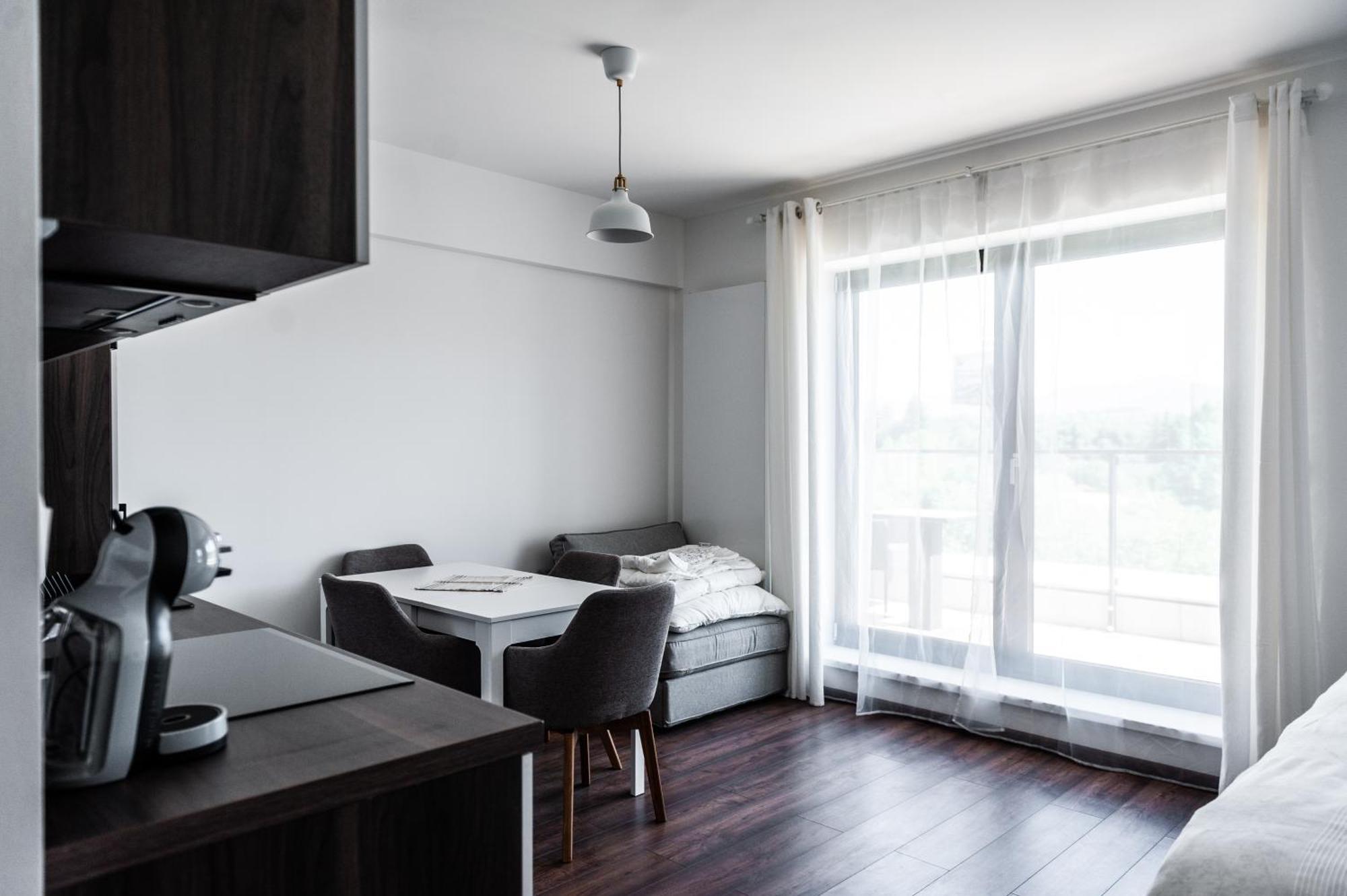 Apartmany Besen Bešeňová Exteriör bild