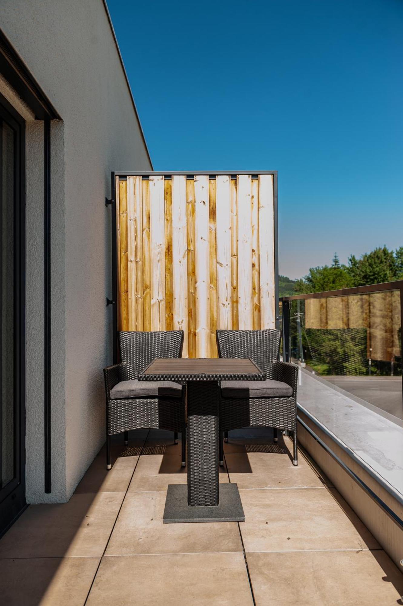 Apartmany Besen Bešeňová Exteriör bild